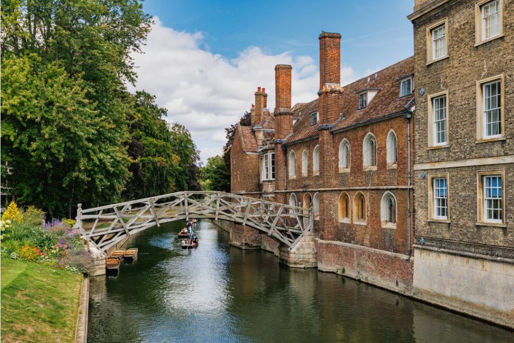 How to Make College Applications Feel Less Stressful