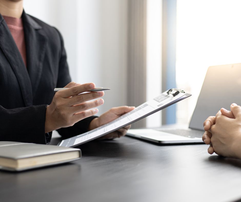 How Body Language Influences Interview Impressions